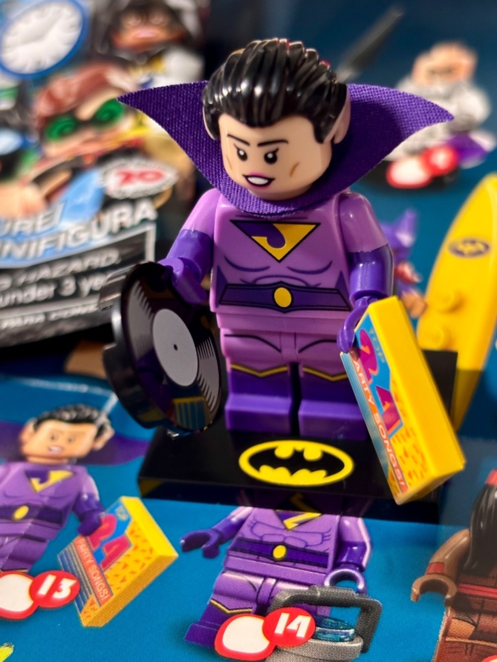 The LEGO Batman Movie, Series 2 "Wonder Twin Jayna" coltlbm2-13 with everything.